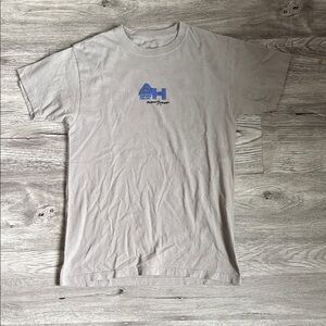 Almost Human Casual Gray Tee with Blue Graphic
